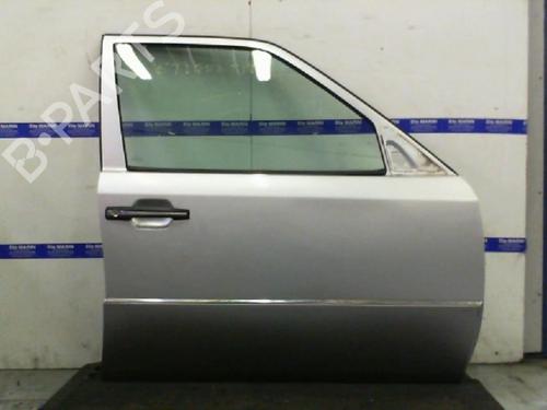 Used Right front door MERCEDES-BENZ 124 Saloon (W124) [1984-1993]  20035814
