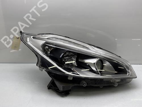 Used Right headlight PEUGEOT 208 I (CA_, CC_) 1.2 VTI 82 (82 hp) 28610976