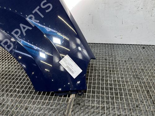 Used Right front fenders Right front fenders 32981029 32981029