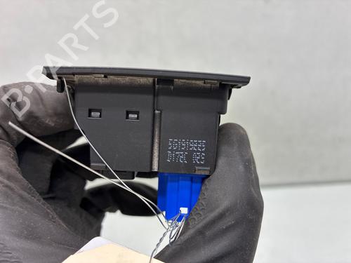 Warning switch VW GOLF VII (5G1, BQ1, BE1, BE2) 1.6 TDI | BP37171562I22 - Image 3
