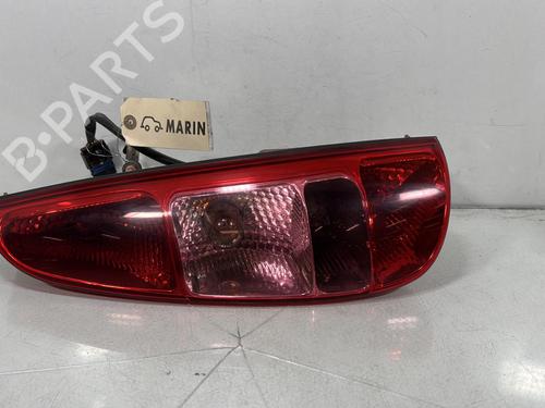 Høyre baklys PEUGEOT 807 (EB_) 2.2 HDi (163 hp) 32367975