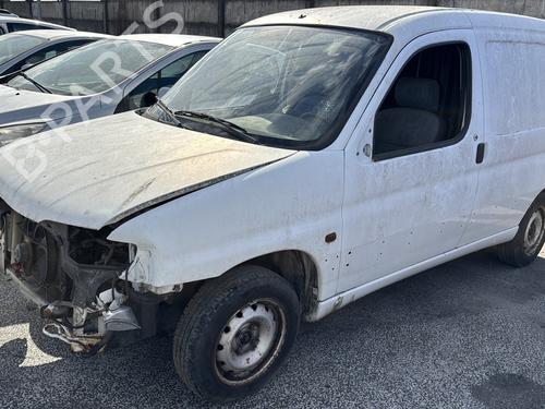 Used Parts CITROËN BERLINGO / BERLINGO FIRST Box Body/MPV (M_) 1.1 i (MAHDZ, MBHDZ, MBHFX) (60 hp) 4216224
