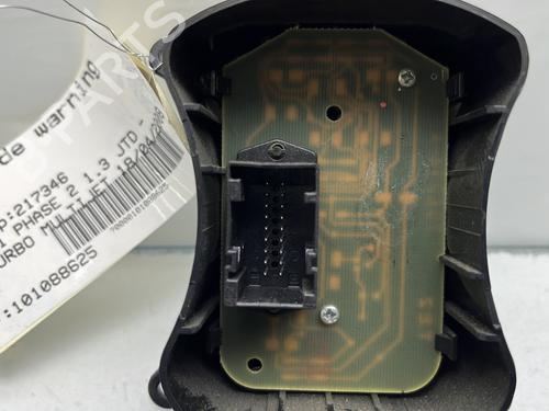 Used Warning switch Warning switch FIAT DOBLO Box Body/MPV (223_) 1.3 D Multijet (75 hp) 24428091 24428091