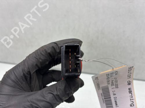 warning-switch-kia-soul-i-am-2009-2010-2011-2012-2013-2014-34459038 main image