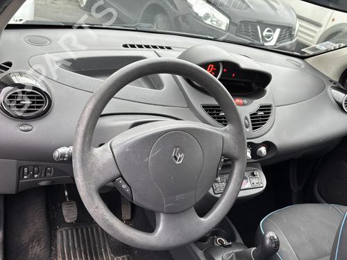 Left front fog light RENAULT TWINGO II (CN0_) 1.5 dCi 75 | BP24301211C30 - Image 14