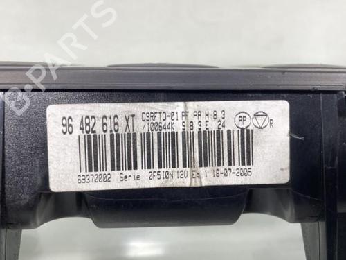 Used Climate control Climate control 20019741 20019741