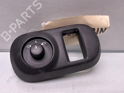 Commande retroviseurs CITROËN C4 CACTUS 1.2 VTi 82 (82 hp) 32168518