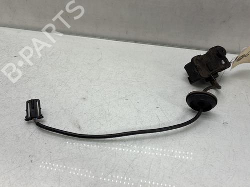 Used Fuel door actuator Fuel door actuator VW POLO V (6R1, 6C1) 1.6 TDI (90 hp) 33648648 33648648