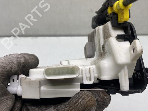 rear-left-lock-audi-a4-b9-avant-8w5-8wd-2015-28625105 main image