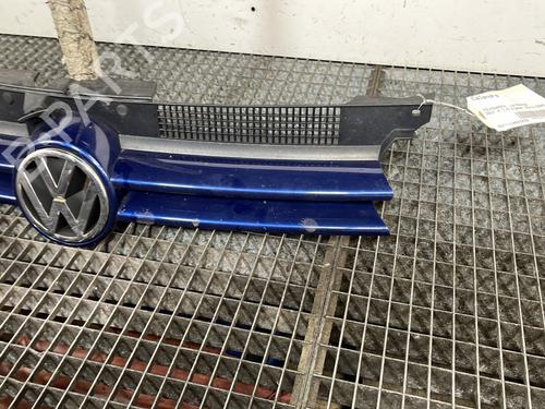 Grille VW GOLF IV (1J1) 1.9 SDI | BP32305706C40