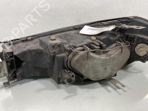 Used Right headlight Right headlight FORD MONDEO II (BAP) 1.8 i (115 hp) 28280742 28280742
