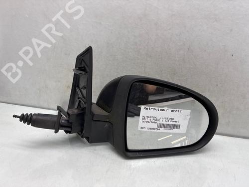 Used Right mirror Right mirror 37225780 37225780