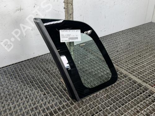 Rear left quarter glass FORD FIESTA V (JH_, JD_) 1.3 | BP30129339C93 