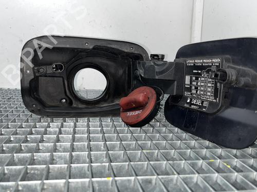 Fuel flap MERCEDES-BENZ C-CLASS (W204) C 200 CDI (204.001) | BP20026303C131 