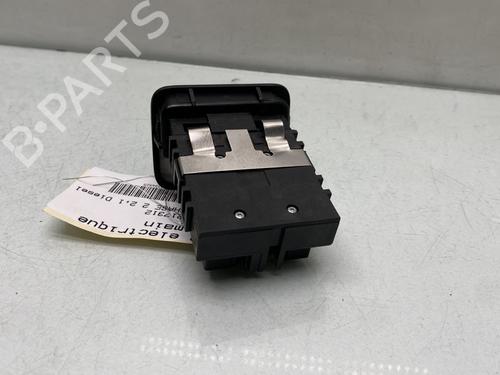 switch-mercedes-benz-a-class-w176-2012-2013-2014-2015-2016-2017-2018-31211975 main image