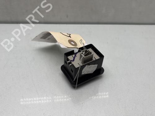 Switch RENAULT TWINGO III (BCM_, BCA_) 1.0 SCe 70 (BCMB) | BP31331973I30