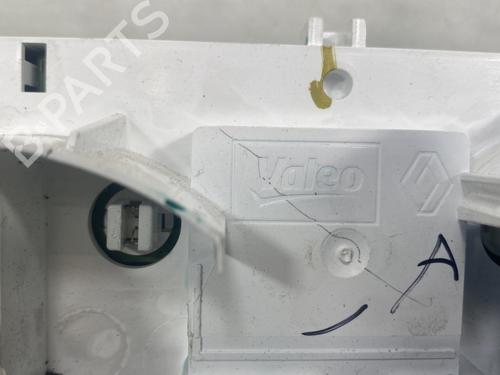 climate-control-renault-clio-iv-bh_-2012-2013-2014-2015-2016-2017-2018-2019-2020-2021-32682543 main image