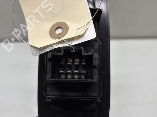 Used Left front window switch Left front window switch PEUGEOT 208 I (CA_, CC_) 1.2 VTi 68 / PureTech 68 (68 hp) 27355547 27355547