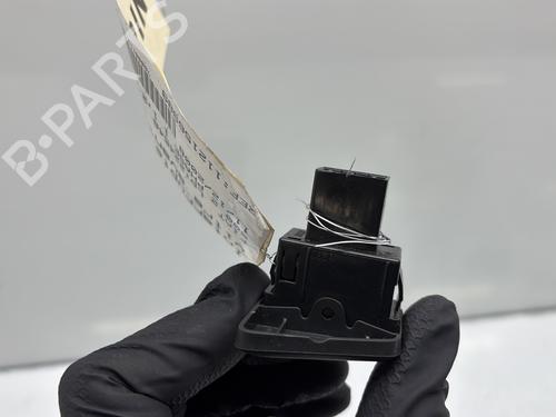 Right front window switch FIAT 500 (312_) 1.2 (312AXA1A) | BP29841726I26 