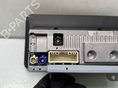 Used Radio Radio DACIA SANDERO III 1.0 TCe 100 ECO-G (101 hp) 31804594 31804594