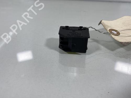 Used Right front window switch VW GOLF IV (1J1) [1997-2008]  20008755