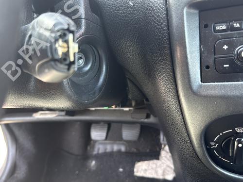 Poignée intérieure avant gauche PEUGEOT 206 Hatchback (2A/C) 1.4 i | BP27722547I13 