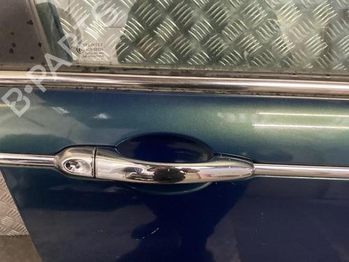 Used Right front door Right front door 20012457 20012457