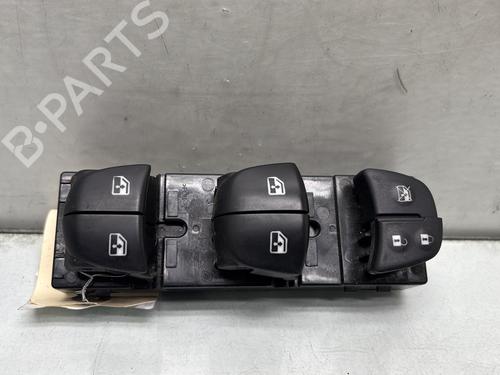 Used Left front window switch NISSAN QASHQAI II (J11, J11_) 1.2 DIG-T (115 hp) 29841669