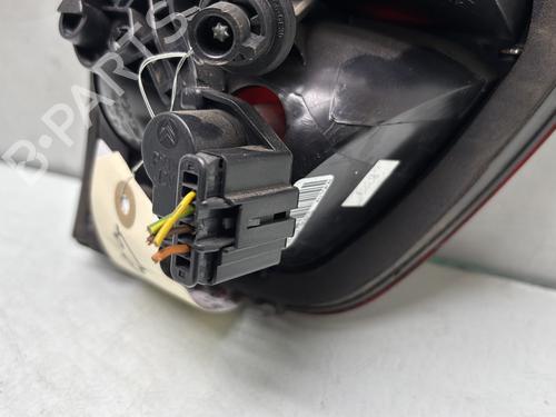 Used Right tailgate light Right tailgate light CITROËN C5 III Break (RW_) 2.0 HDi 150 / BlueHDi 150 (RWRHEJ, RWRHE8) (150 hp) 24455731 24455731