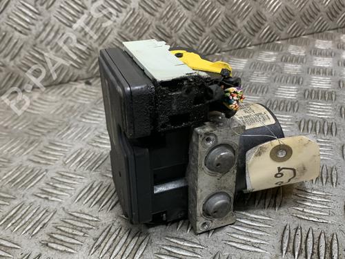 Used ABS pump PEUGEOT 1007 (KM_) 1.4 HDi (68 hp) 32682361