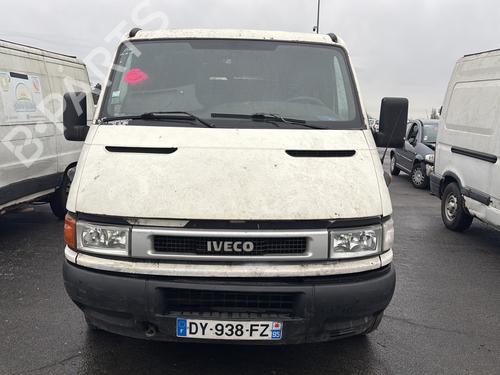Left front indicator IVECO DAILY III Van 35 S 9 V | BP37249359C32 - Image 21