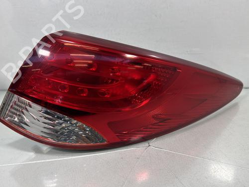 Used Right taillight HYUNDAI ix35 (LM, EL, ELH) 1.7 CRDi (116 hp) 32776169