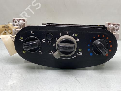 Commande Chauffage DACIA DUSTER (HS_) 1.5 dCi 4x4 (HSMC, HSMD) (110 hp) 30751341