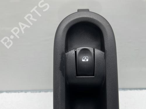 right-front-window-switch-renault-twingo-ii-cn0_-2007-25476710 main image