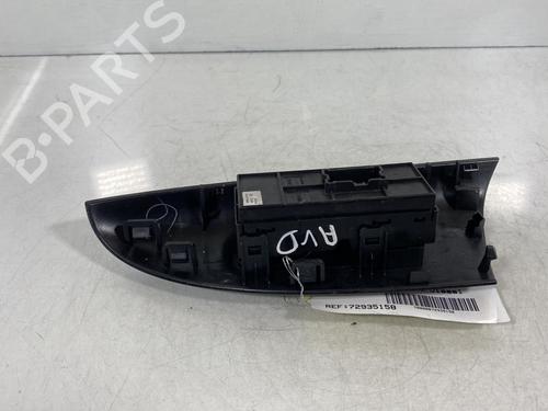 Used Right front window switch Right front window switch NISSAN JUKE (F15) 1.5 dCi (110 hp) 19956293 19956293
