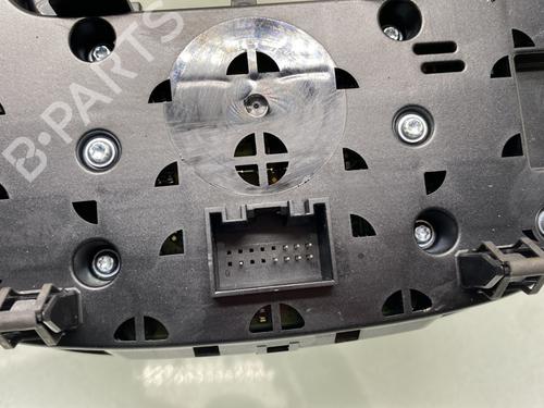 Used Switch Switch AUDI A4 B8 Avant (8K5) 2.0 TDI (143 hp) 31831465 31831465