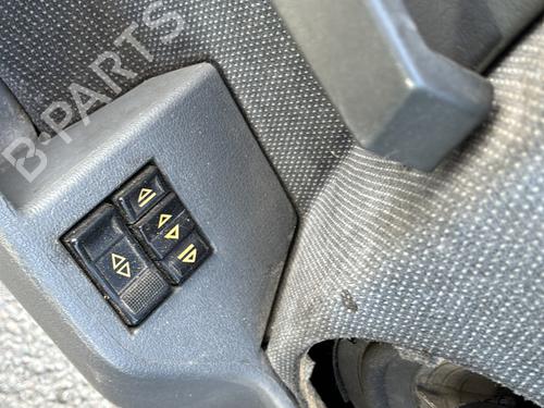 Left sun visor RENAULT 21 (B48_) 2.1 Turbo-D (B486, B488, B48V) | BP34525209I1 - Image 30