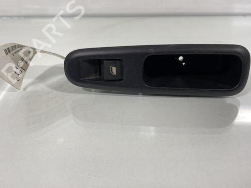 Used Right rear window switch Right rear window switch PEUGEOT 3008 I MPV (0U_) 1.6 HDi (112 hp) 20008473 20008473