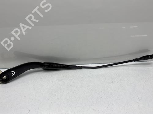 front-windshield-wiper-arm-bmw-1-f20-2011-2012-2013-2014-2015-2016-2017-2018-2019-27632910 main image