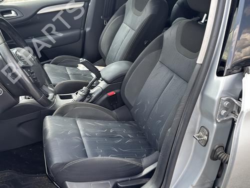 Left sun visor CITROËN C4 II (NC_) 1.6 HDi 90 | BP37648593I1 - Image 12