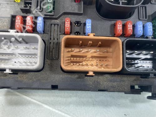 Fuse box PEUGEOT 1007 (KM_) 1.4 HDi | BP34449788E1  - Image 5