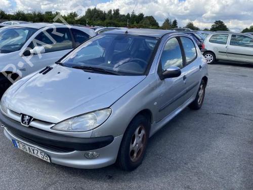 Front bumper PEUGEOT 206 Hatchback (2A/C) 1.6 16V | BP28212516C7 