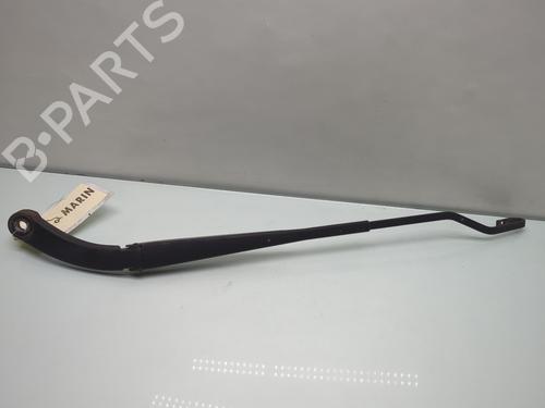Used Front windshield wiper arm DACIA DOKKER MPV (KE_) 1.5 dCi / Blue dCi 75 (KEAJ, KEAH, KEJW) (75 hp) 26495895