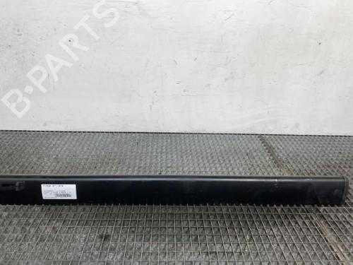 Cappelliera posteriore VW PASSAT B5.5 Variant (3B6) 1.9 TDI (130 hp) 28315292