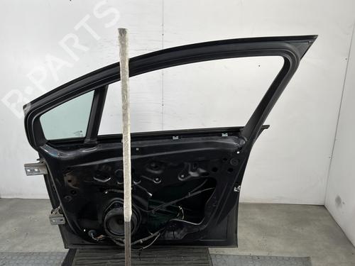 Right front door OPEL MERIVA B MPV (S10) 1.7 CDTI (75) | BP26660973C3 