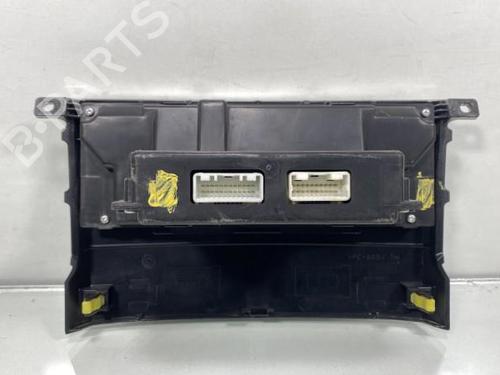 Used Climate control Climate control TOYOTA COROLLA Verso (ZER_, ZZE12_, R1_) 2.2 D-4D (AUR10_, AUR10R) (136 hp) 20002526 20002526