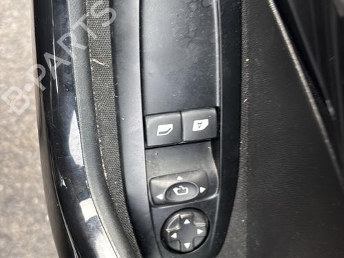 Right headlight PEUGEOT 208 I (CA_, CC_) 1.2 VTI 82 | BP31906140C29