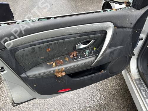 Fuse box RENAULT LAGUNA III (BT0/1) 2.0 dCi (BT01, BT08, BT09, BT0E, BT0K, BT12, BT1C, BT1D,... | BP30941107E1 - Image 10