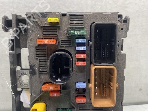 Used Fuse box Fuse box PEUGEOT 207 (WA_, WC_) 1.4 HDi (68 hp) 28705065 28705065