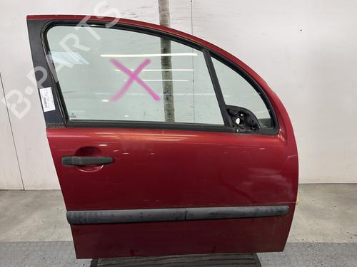 Used Right front door Right front door 31925719 31925719